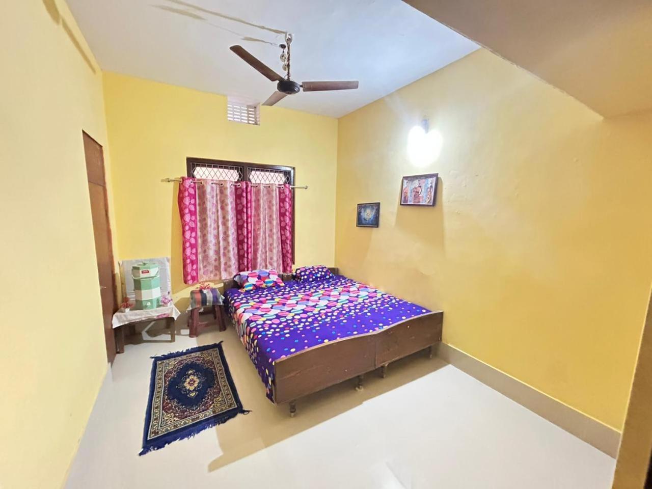 Shree Nivas Homestay ปูรี ภายนอก รูปภาพ