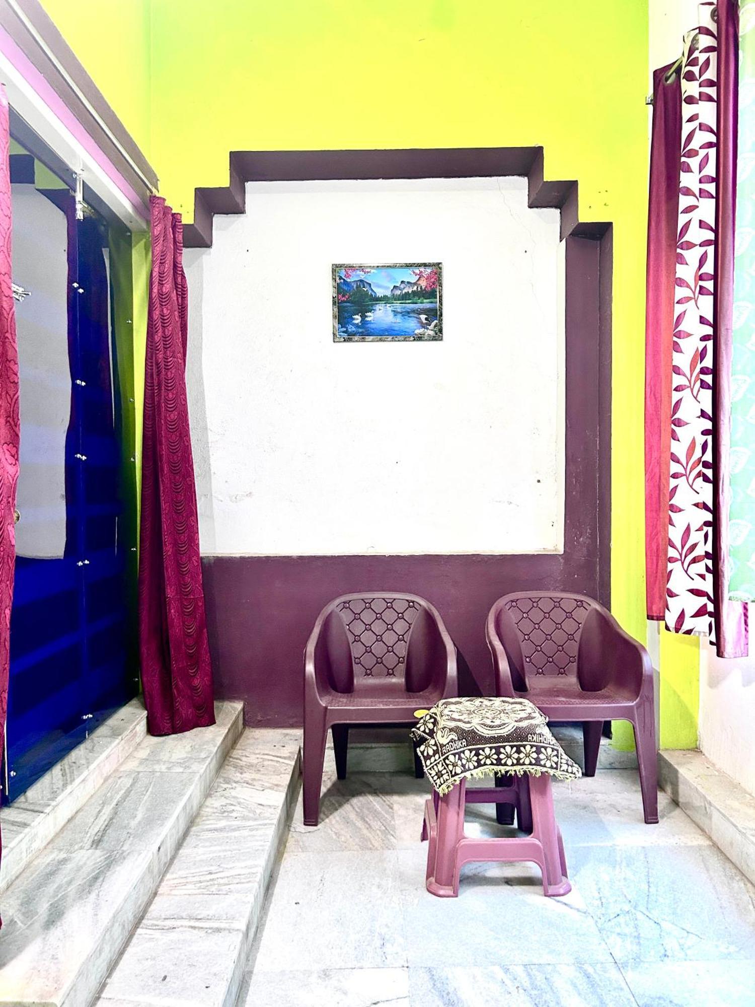 Shree Nivas Homestay ปูรี ภายนอก รูปภาพ