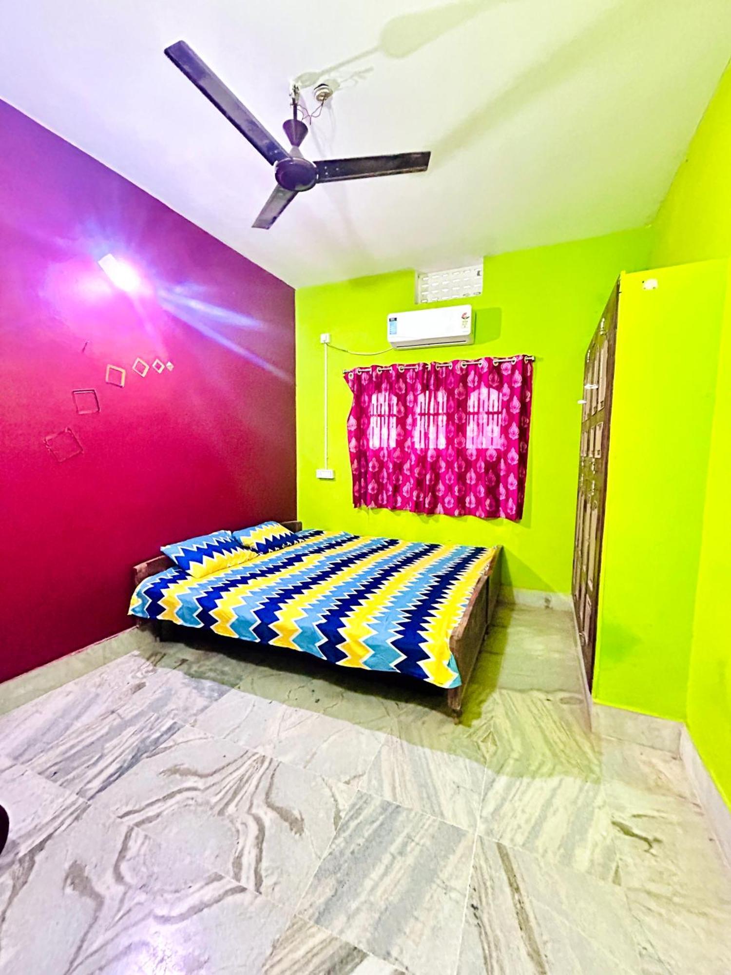 Shree Nivas Homestay ปูรี ภายนอก รูปภาพ